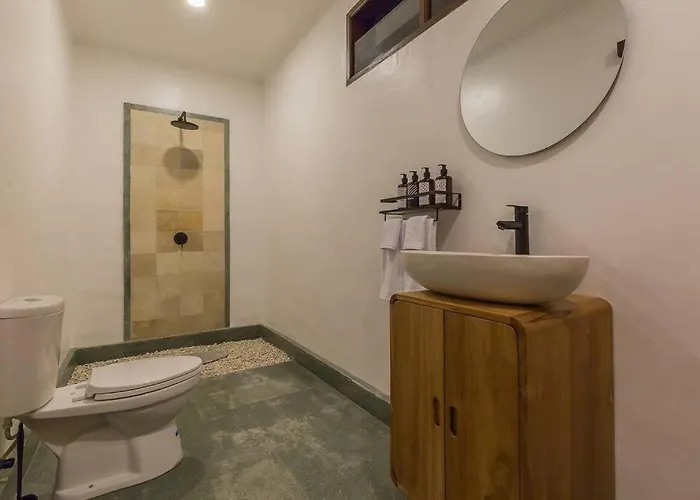 فيلة Charming 3 Bedrooms Walking Distance