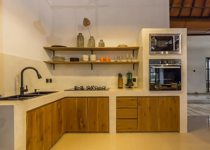 Charming 3 Bedrooms Walking Distance فيلة *